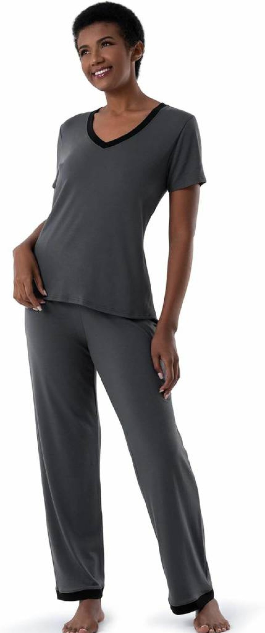 Fruit of the Loom Women's 2-Piece Short Sleeve Pajama Set - Soft Sleep Tee & Pant Pajamas