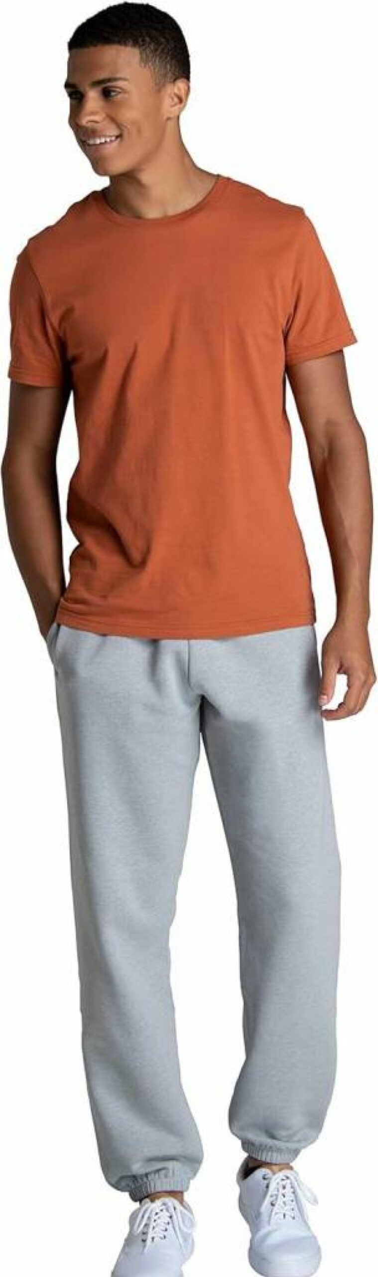 Fruit of the Loom Men's Relaxed Fit Fleece Sweatpants with Pockets - Soft, Breathable, Moisture Wicking Elastic Waist Joggers