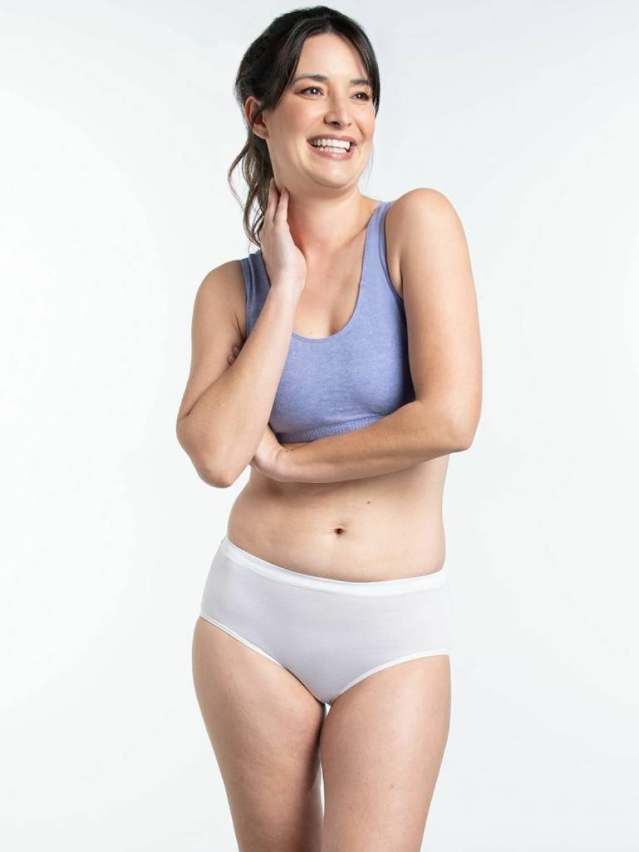 Fruit of the Loom Women's BeyondSoft Plus Size Underwear - Ultra Soft Comfort Fit Briefs for Everyday Wear